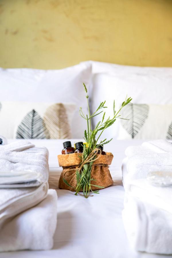 Eunoia - Monastiraki Square Suite Beautiful Living In The Heart Of Athens Exterior photo